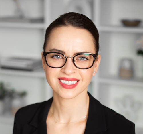 Yvanna (Iwona) Zakrzewski